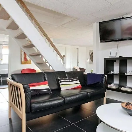 Vakantiehuis Sleeps 21 Pool Wifi